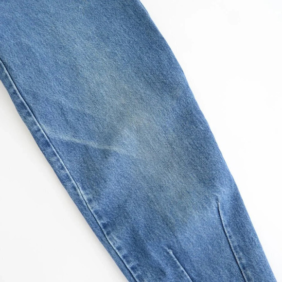 Vintage Calvin Klein Blue Denim Tapered Jeans Denim - Picture 5 of 16